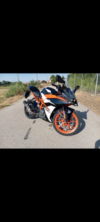 KTM RC 390 Sportbike