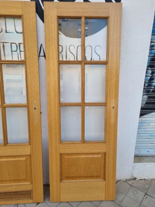 2 Puertas de Paso de Madera y Cristal