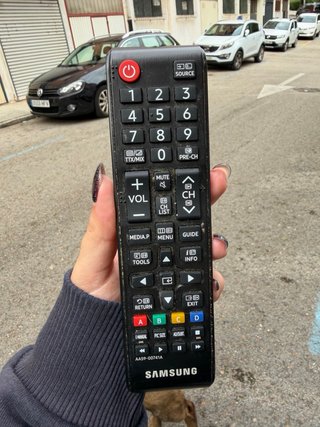 Televisor Samsung Negro 32 pulgadas