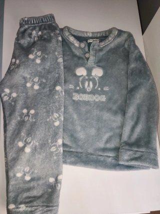 Bata y pijama coralina Bobdog 8 años