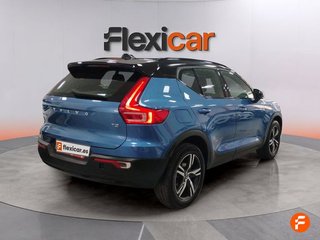 Volvo XC40 1.5 T2 R-Design Auto
