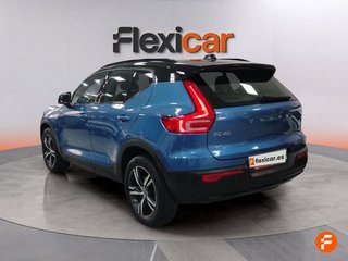 Volvo XC40 1.5 T2 R-Design Auto
