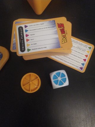 Trivial Pursuit Dragon Ball Z Bitesize