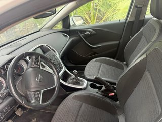 Opel Astra 2014
