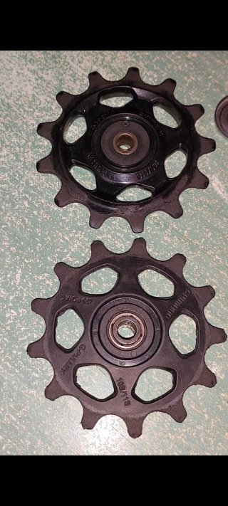 2 Roldanas Shimano 13 Dientes