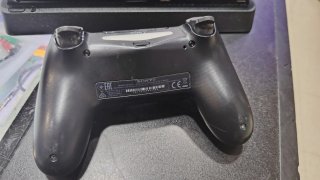 Consola PlayStation 4 Slim Negra