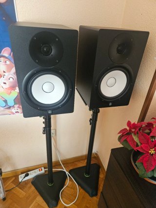 Altavoces Yamaha HS8 Estudio Negro