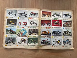 Álbum Moto 80 Este COMPLETO