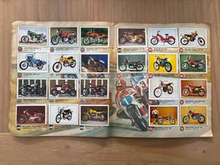 Álbum Moto 80 Este COMPLETO