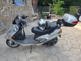 Ciclomotor Kymco Dink 50
