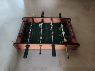 Mini futbolín de mesa