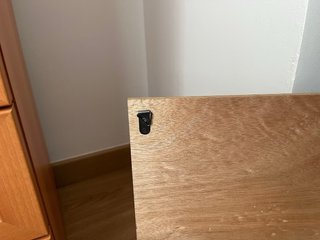 Tablón decorativo de madera con ganchos