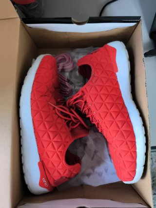 Scarpe Asfvlt Rosse e Bianche