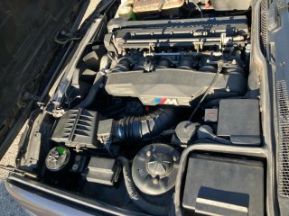 BMW M5 E34 el motor  3.6 litro,315cv