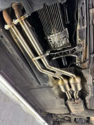 BMW M5 E34 el motor  3.6 litro,315cv