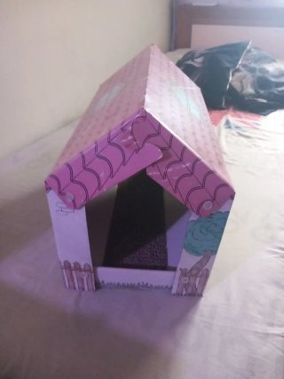 Casita de Cartón para gatos