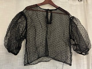 Blusa Negra Transparente con Lunares Bershka