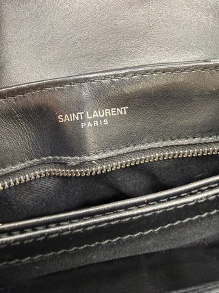 bolso Saint Laurent modelo Lou Mini