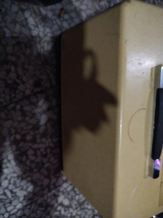 máquina de coser eléctrica vintage de la Alfa