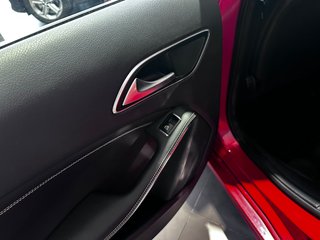 MERCEDES-BENZ  CLASE A A 200 CDI URBAN !!!!!