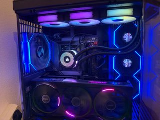 PC Gaming AORUS con RGB