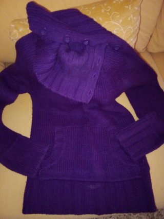 Jersey Bershka Morado Punto Talla M
