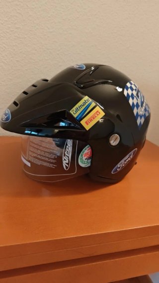 Casco Nitro competición Ford BP Pirelli