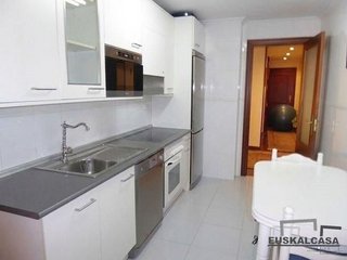 Piso en venta en Masustegui-Monte Caramelo en Bilbao