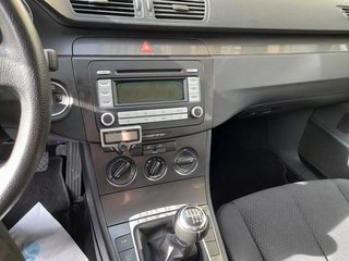 Volkswagen Passat Advance 2.0 TDI 140 CV