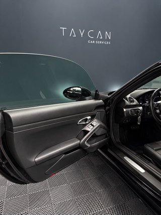 Porsche Cayman 2018