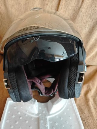 Casco de Moto Shark Gris