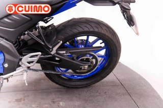 YAMAHA MT 125