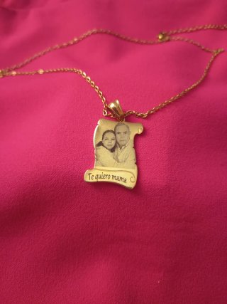 Collar con foto bañado en oro