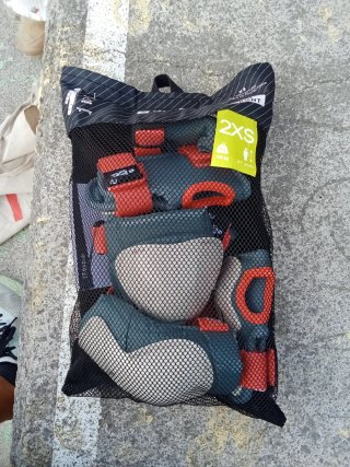 Set Protecciones Oxelo 2XS (3-7 años)