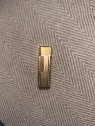 Mechero S.T. Dupont Chapado en Oro