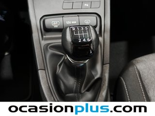 Kia Stonic 1.0 T-GDi MHEV Concept 85 kW (115 CV)