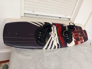 Wakeboard Jobe con fijaciones