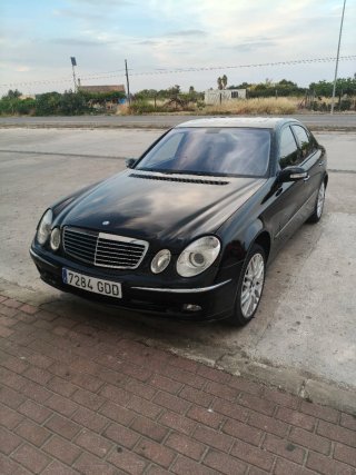 Mercedes-Benz Clase E 2004