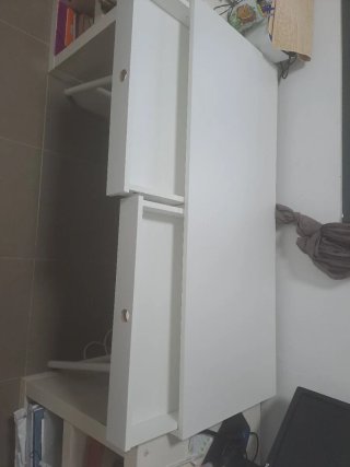 Escritorio JYSK LINDVED blanco 2 cajones