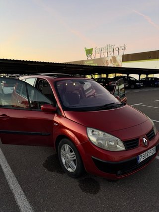 Renault Grand Scénic 1.9 dCi 130 CV, 7 plazas