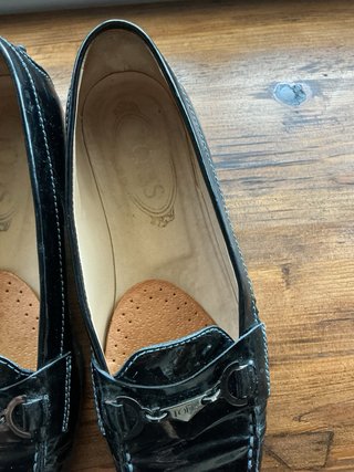 Mocassini Tod's neri in vernice