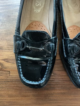 Mocassini Tod's neri in vernice