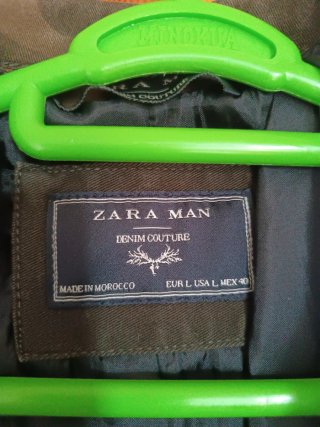 Cazadora Zara Man camuflaje