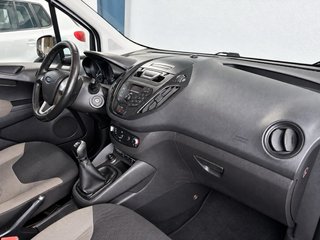 Ford Transit Courier | 5 plazas y garantía