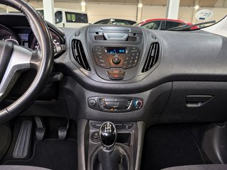 Ford Transit Courier | 5 plazas y garantía