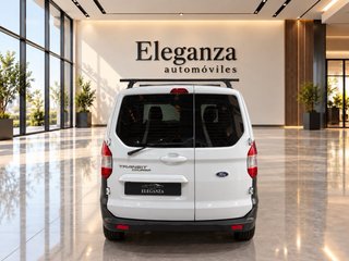 Ford Transit Courier | 5 plazas y garantía