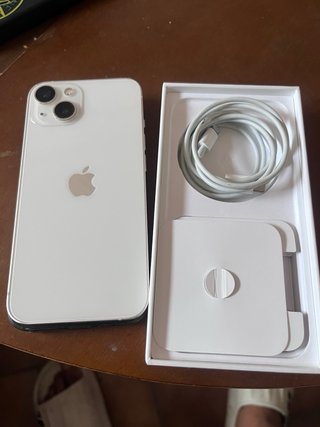 iPhone 13 128GB Starlight