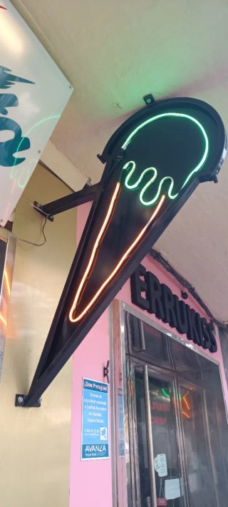 Luminoso Helado Neón Heladería