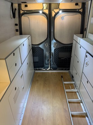Mercedes Sprinter Camper + moto o bicis