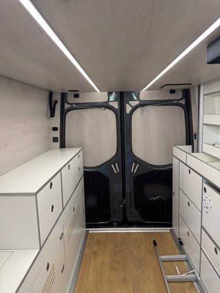 Mercedes Sprinter Camper + moto o bicis